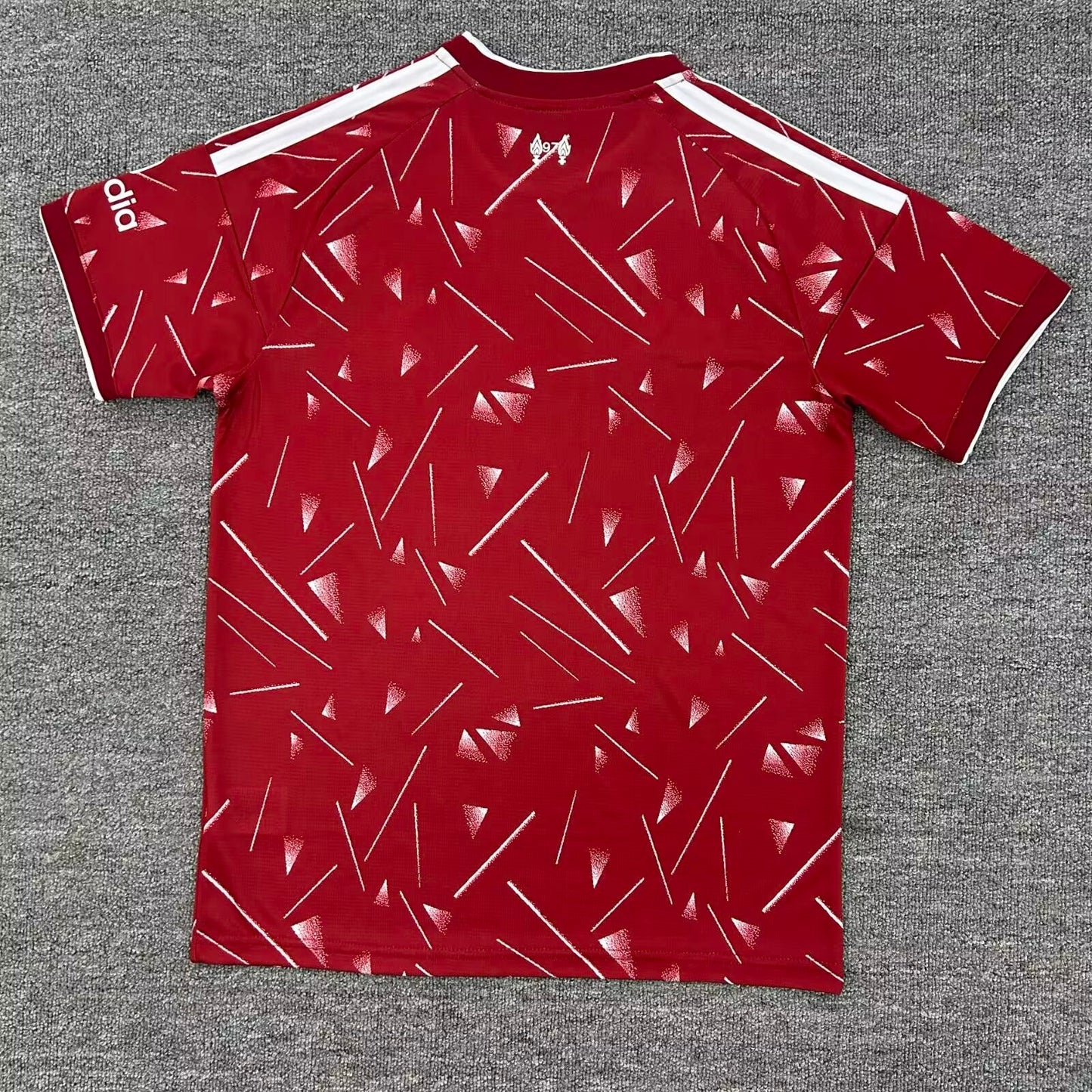 26/27 Liverpool Home