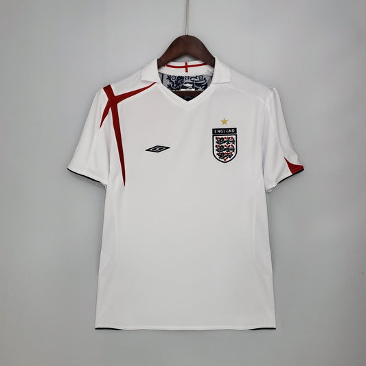 2006 England Home image 0