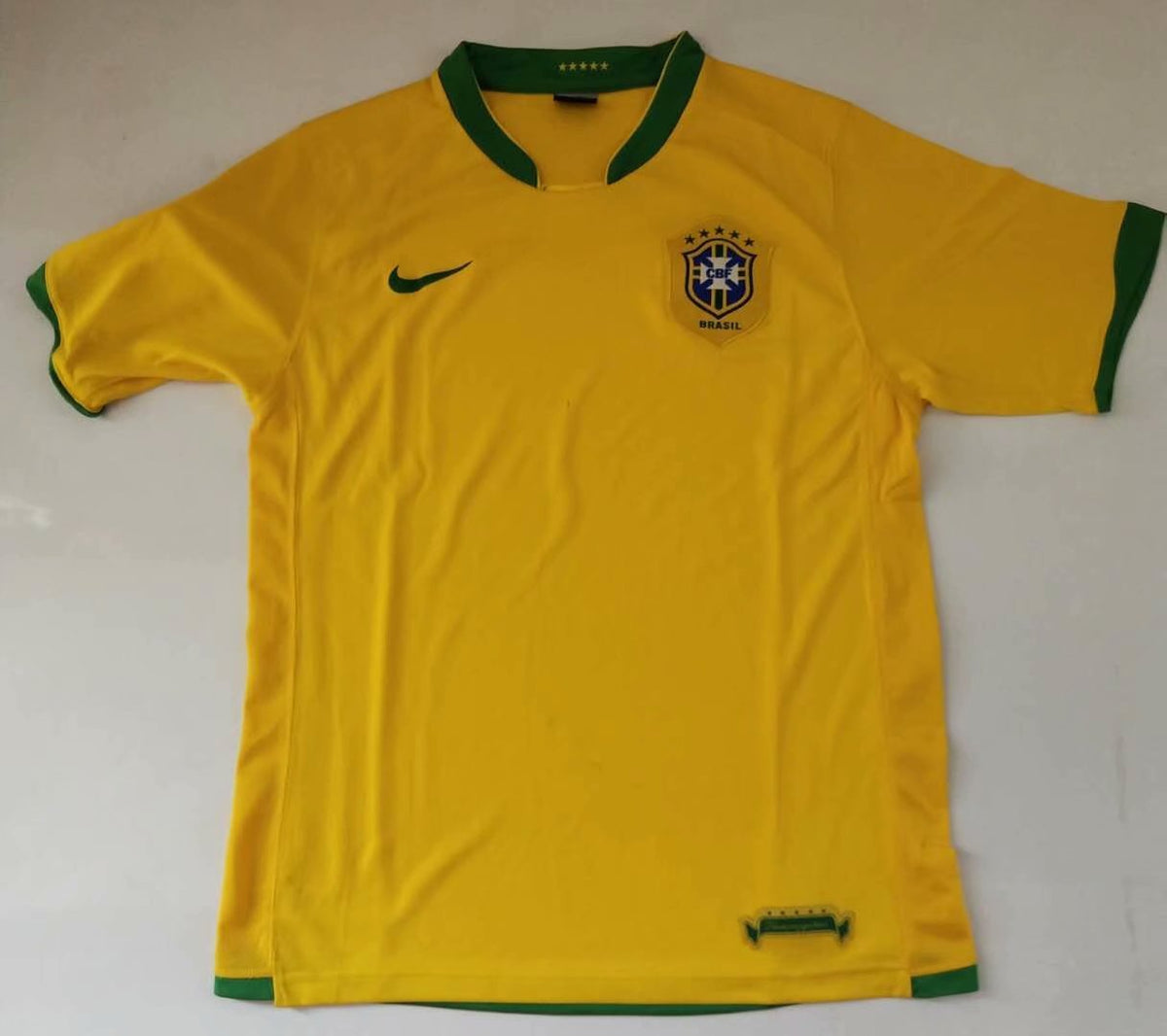 2006 Brazil Home - L image