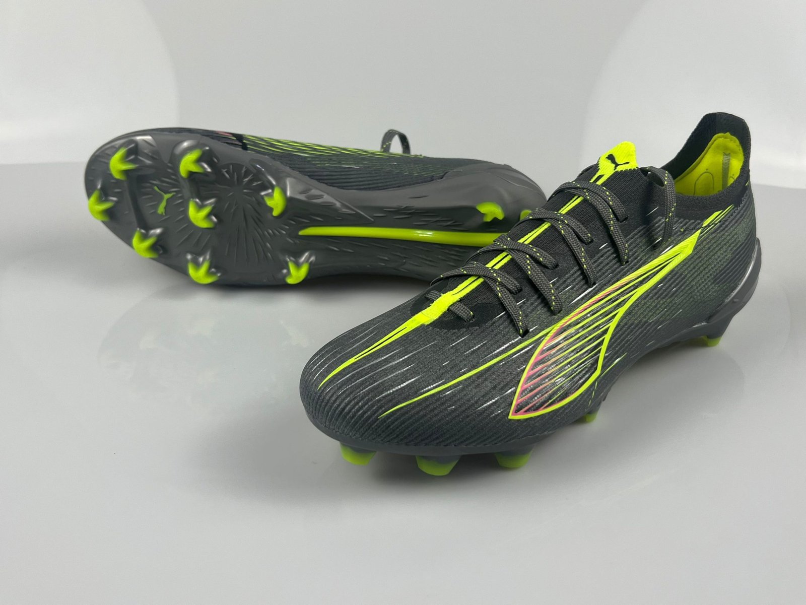 Puma Ultimate FG Elite - UK9.5 image