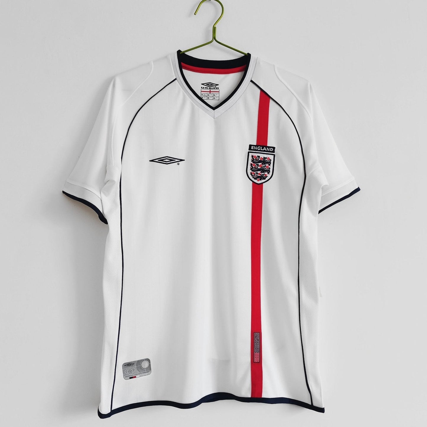 2002 England Home - XL image
