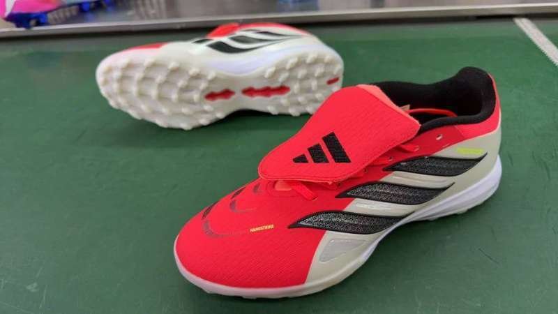 Predator Elite Tongue TF image 0