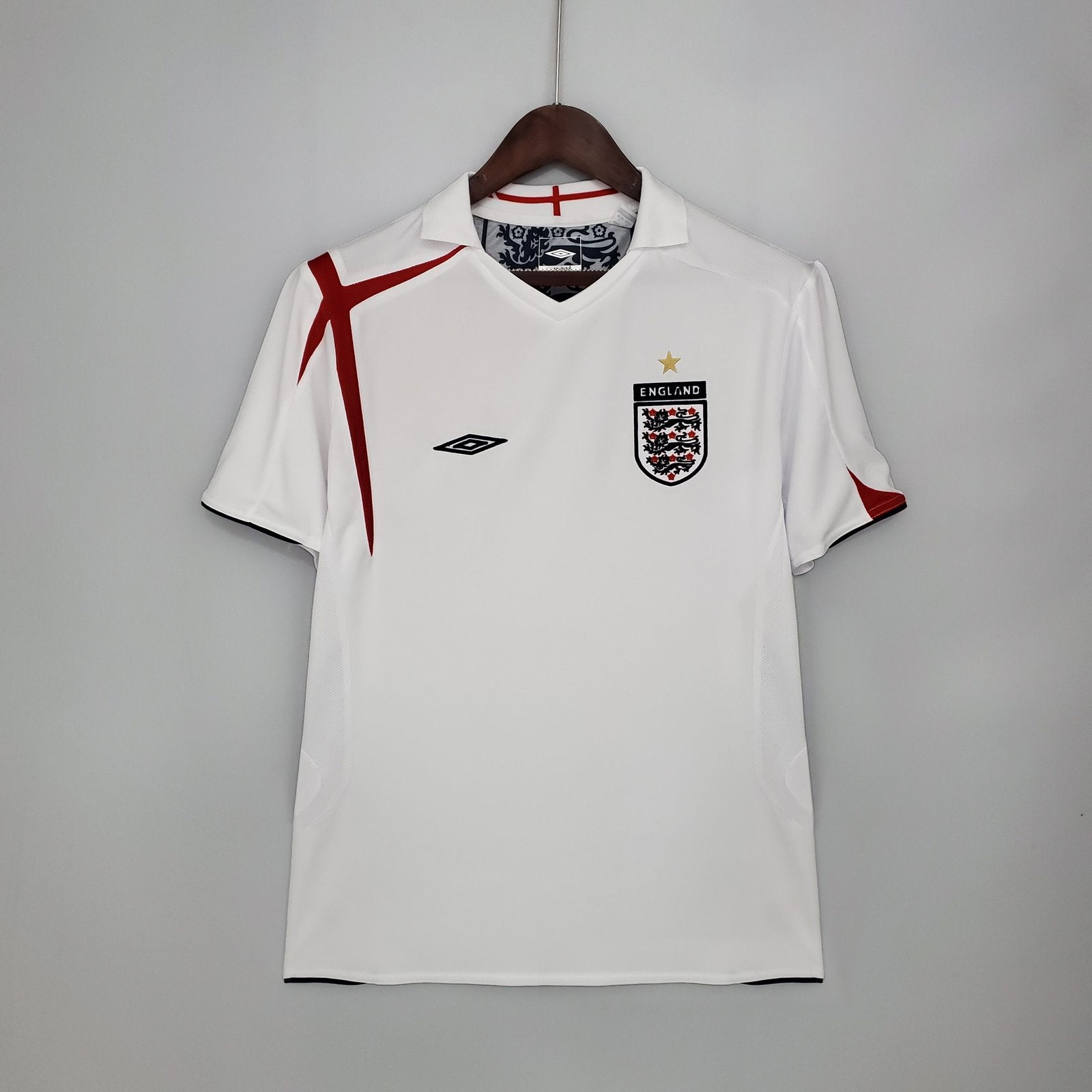 2006 England Home - XXL image