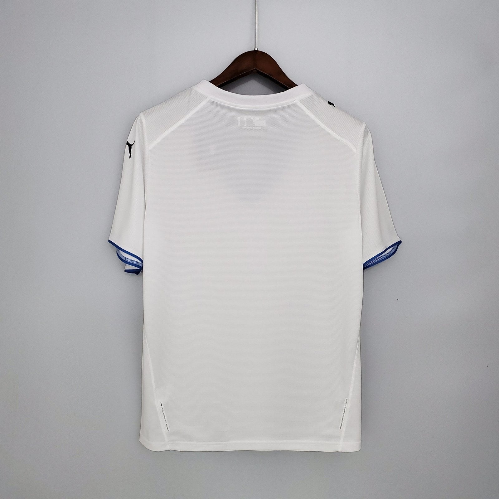 2006 Italy Away image 1