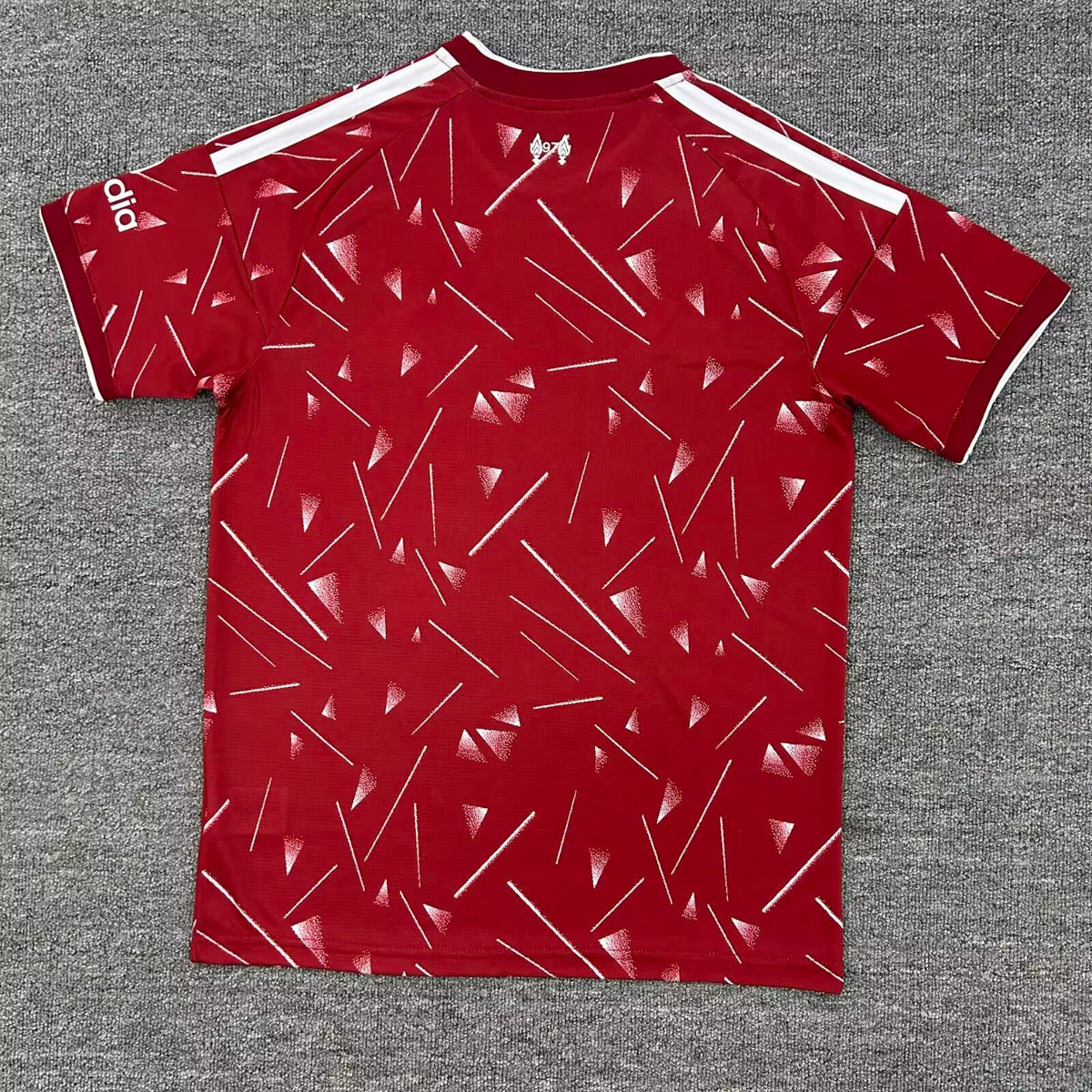 26/27 Liverpool Home