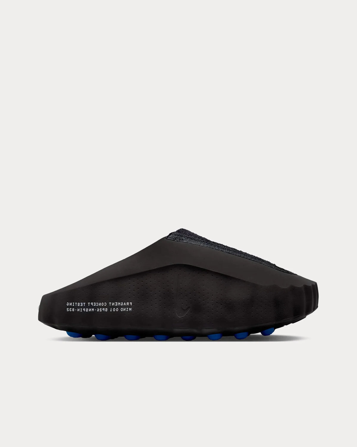 Nike Mind 001