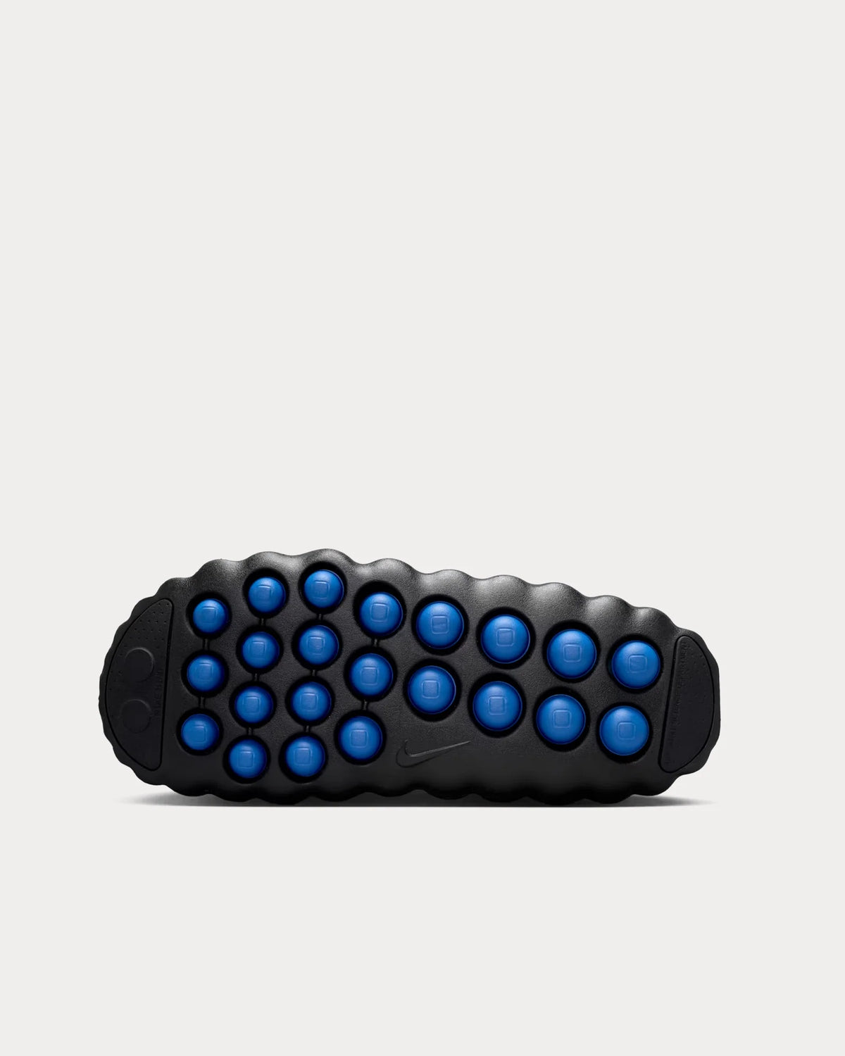 Nike Mind 001