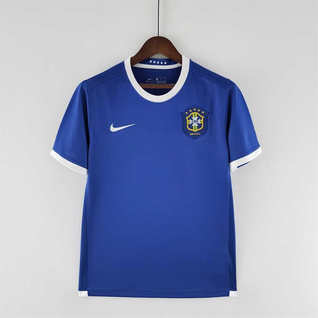 2006 Brazil away - L image